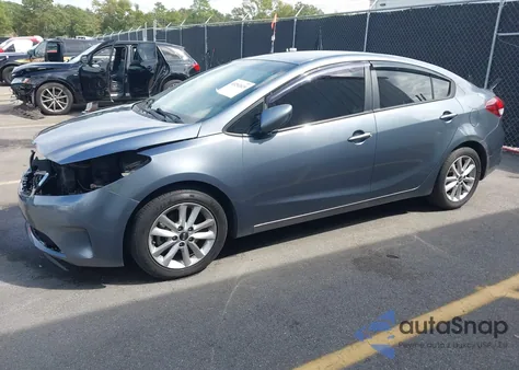 2017 Kia Forte S из США, поврежденный, VIN 3KPFL4A72HE061650